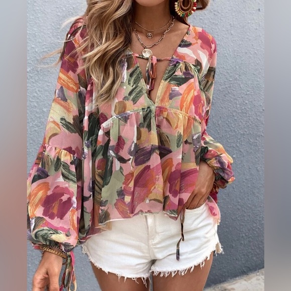 Goodnight Macaroon Tops - Brush Stroke Babydoll Balloon Sleeve Blouse Size Medium